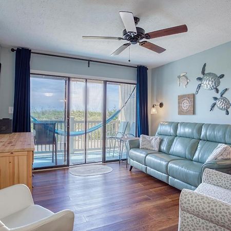 Beautiful Beachfront-Oceanfront First Floor 2Br 2Ba Condo In Cherry Grove, North Myrtle Beach! Renovated With A Fully Equipped Kitchen, 3 Separate Beds, Pool, Private Patio & Steps To The Sand! Bagian luar foto