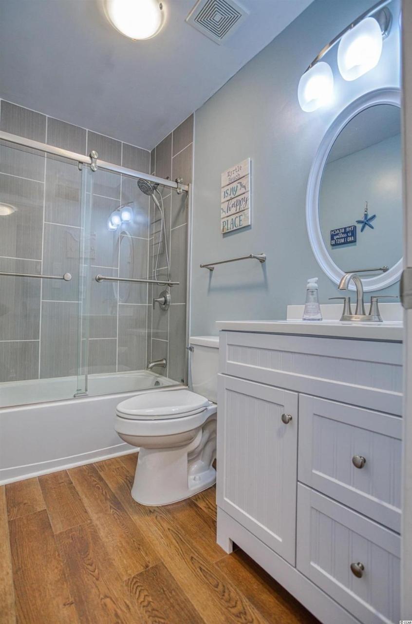 Beautiful Beachfront-Oceanfront First Floor 2Br 2Ba Condo In Cherry Grove, North Myrtle Beach! Renovated With A Fully Equipped Kitchen, 3 Separate Beds, Pool, Private Patio & Steps To The Sand! Bagian luar foto